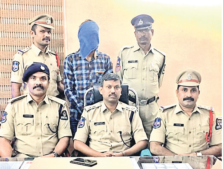 దారుణం : రూ.5 వేల కోసం ఫ్రెండ్ ని చంపేశాడు