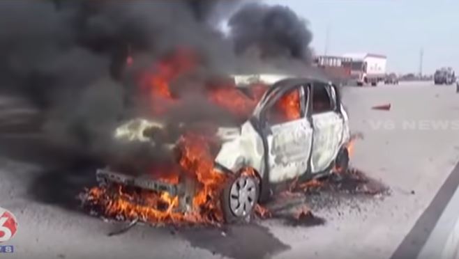 Car Catches Fire On ORR At Sultanpur Village | 1 Lost Life