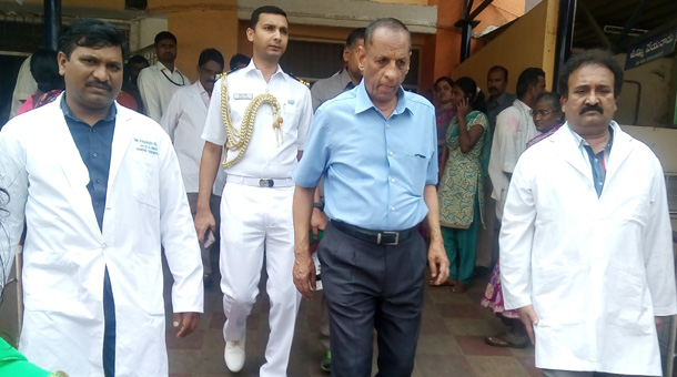 గాంధీ హాస్పిటల్ లో గవర్నర్ చెవి పరీక్షలు