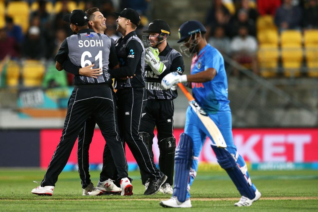 భారత్-కివీస్ ఫస్ట్ టీ20 : హైలైట్స్