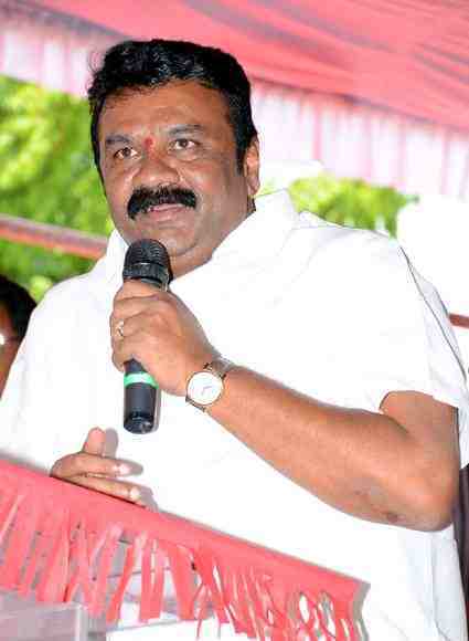 బిజినెస్ మేన్ నుంచి.. పొలిటీషియన్ గా మంత్రి తలసాని