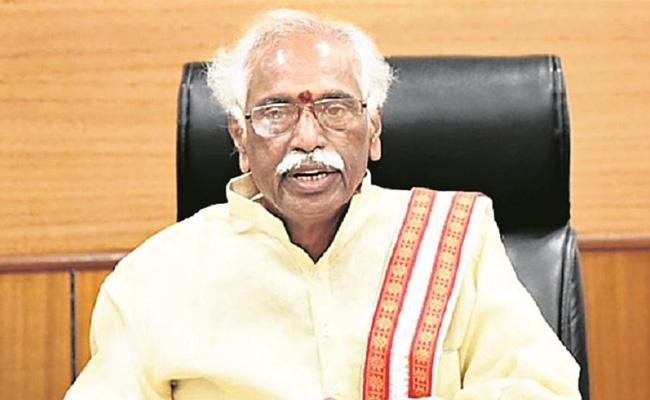 కేబినెట్ లో మహిళ లేకపోవడం బాధాకరం: దత్తన్న