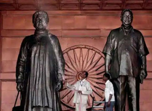 సుప్రీం వ్యాఖ్యలను వక్రీకరించిన మీడియా, బీజేపీ