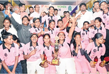 నేషనల్ విమెన్స్ టీ 20: చాంపియన్ తెలంగాణ