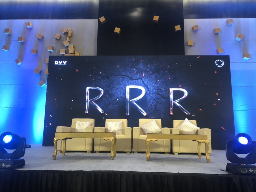 RRR ప్రెస్ మీట్ ప్రారంభం