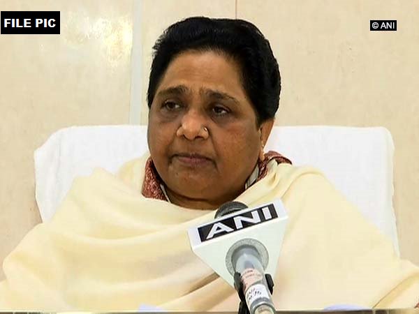 యూపీ అన్ని సీట్లలో కాంగ్రెస్ పోటీ చేయొచ్చు:మాయావతి