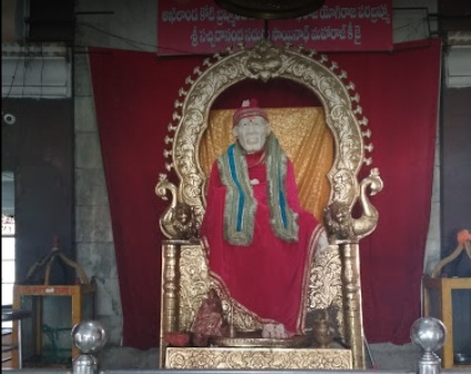 సాయిబాబా ఆలయంలో దొంగతనం