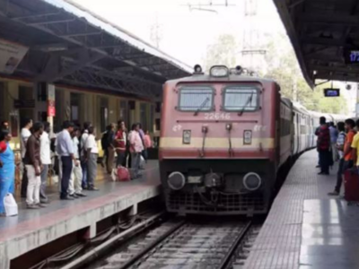వేసవిలో 692 ప్రత్యేక రైళ్లు
