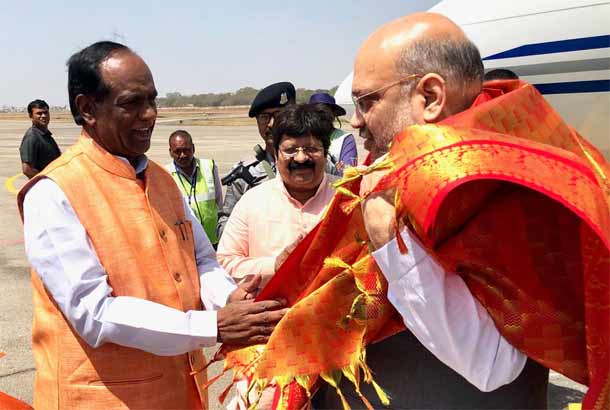 హైదరాబాద్ చేరుకున్న అమిత్ షా