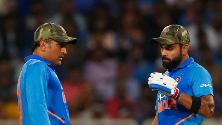 కోహ్లీ సేన ఆర్మీ క్యాప్స్ పై పాకిస్తాన్ వక్రబుద్ధి