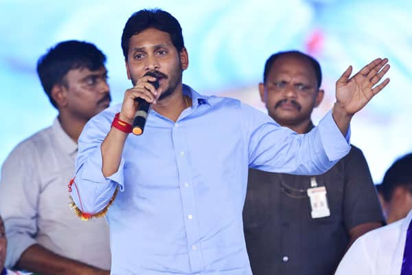 ఏపీలో ధర్మం, అధర్మం మధ్య పోటీ : జగన్