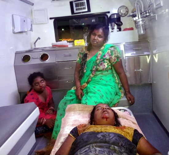 సూర్యాపేట జిల్లాల్లో ఘోర రోడ్డు ప్రమాదం..నలుగురు మృతి