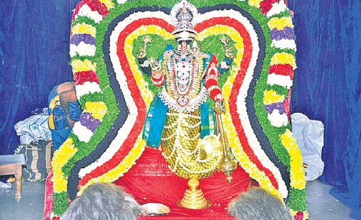 మత్స్యావతారంలో ఊరేగిన లక్ష్మీనరసింహుడు