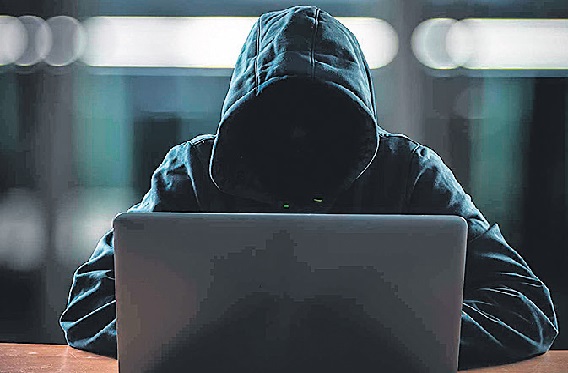 ఐటీ కంపెనీలకు దాడుల దడ