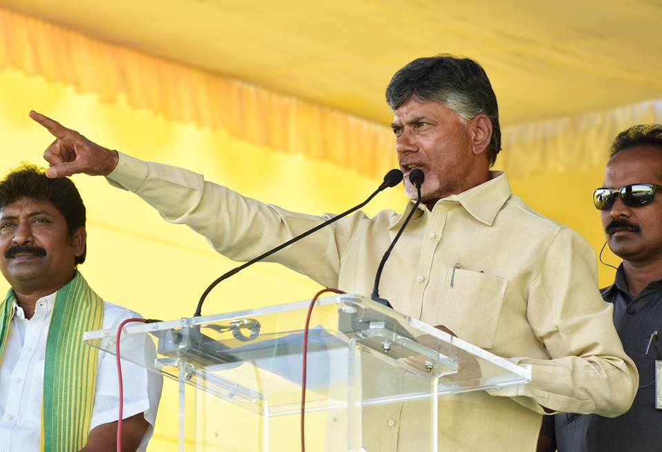 పోలవరంపై KCRకు హక్కు లేదు : చంద్రబాబు