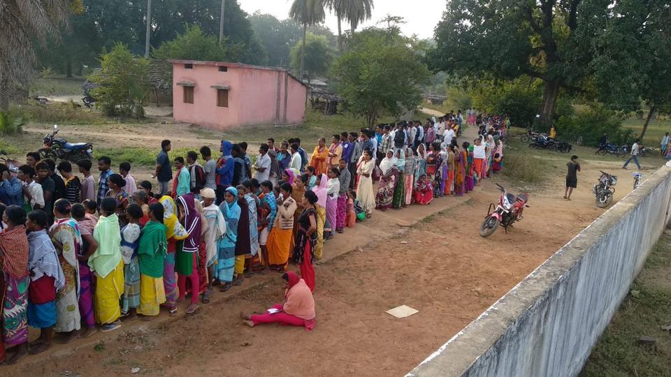 సమస్యాత్మక ప్రాంతాల్లో ముగిసిన పోలింగ్