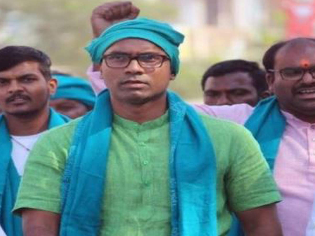నిజామాబాద్ ప్రజలను తప్పుదోవ పట్టిస్తున్నారు: అర్వింద్