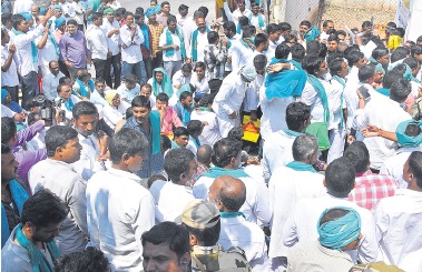 ఇందూరు పోరు వెరీ స్పెషల్‌