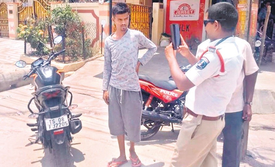 స్పెషల్ డ్రైవ్ : మైనర్ డ్రైవింగ్ పై ఫోకస్