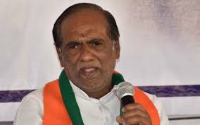 కేసీఆర్ పాలనలో విద్యావ్యవస్థ భ్రష్టుపట్టింది: లక్ష్మణ్