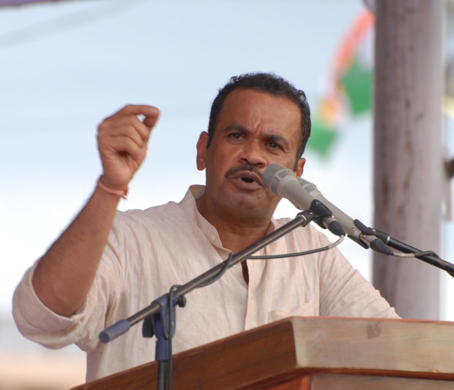 కరెంట్ ఛార్జీలను ఎన్నికల ముందు ఎందుకు పెంచలే?