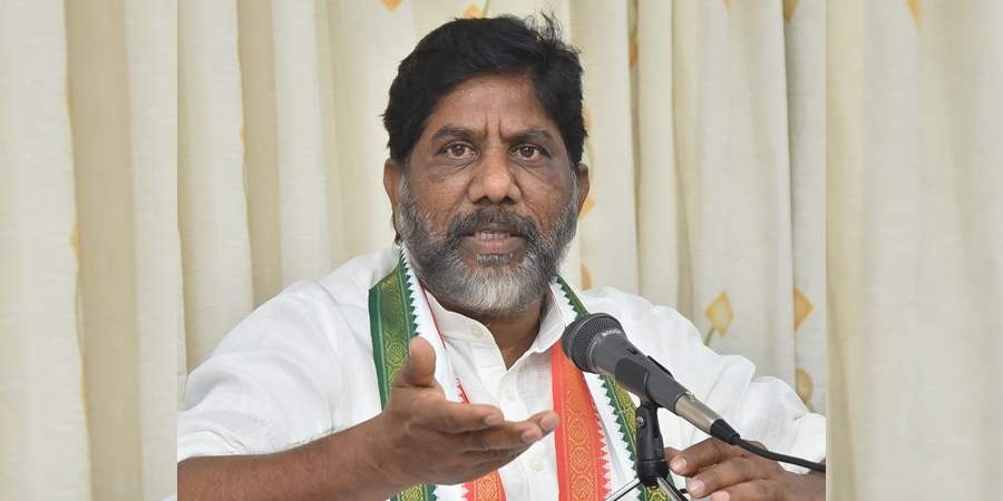 రాష్ట్రానికి ఇలాంటి సీఎం ఉండడం మన దౌర్భాగ్యం