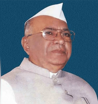 మహారాష్ట్ర మాజీ సీఎం శివాజీరావు పాటిల్ మృతి