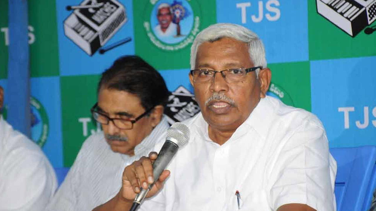 పక్కా ప్లాన్ ప్రకారమే ఈటలపై కుట్ర
