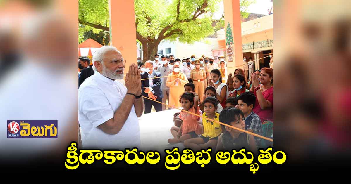 సాధారణ కుటుంబాల నుంచి వచ్చారు... రికార్డులు బద్దలు కొట్టారు